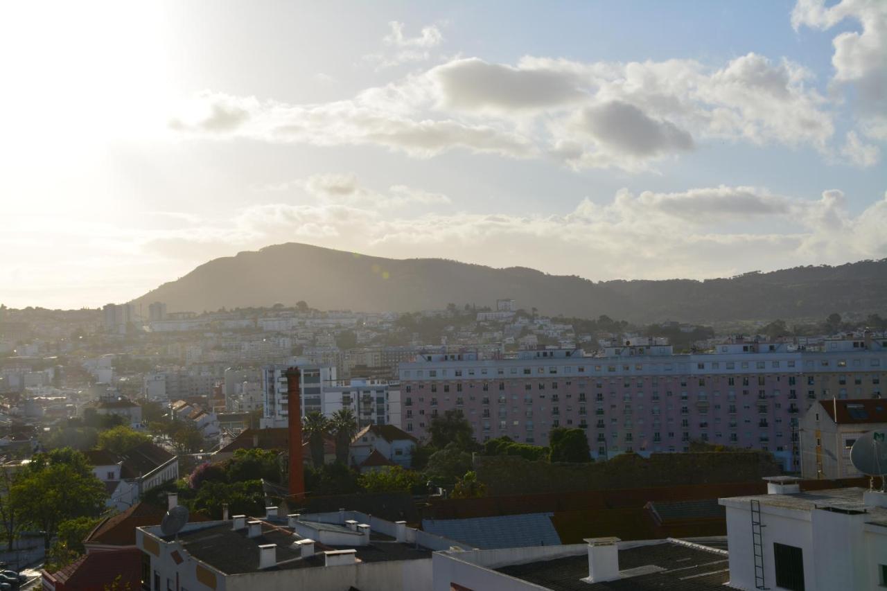 M&H Loft - Apartamento T2 Em Setúbal Buitenkant foto