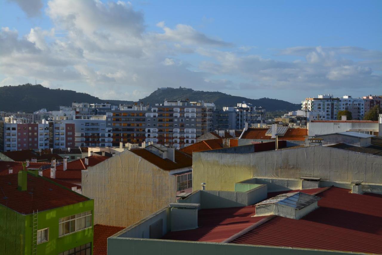 M&H Loft - Apartamento T2 Em Setúbal Buitenkant foto