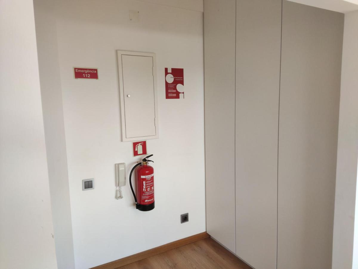 M&H Loft - Apartamento T2 Em Setúbal Buitenkant foto