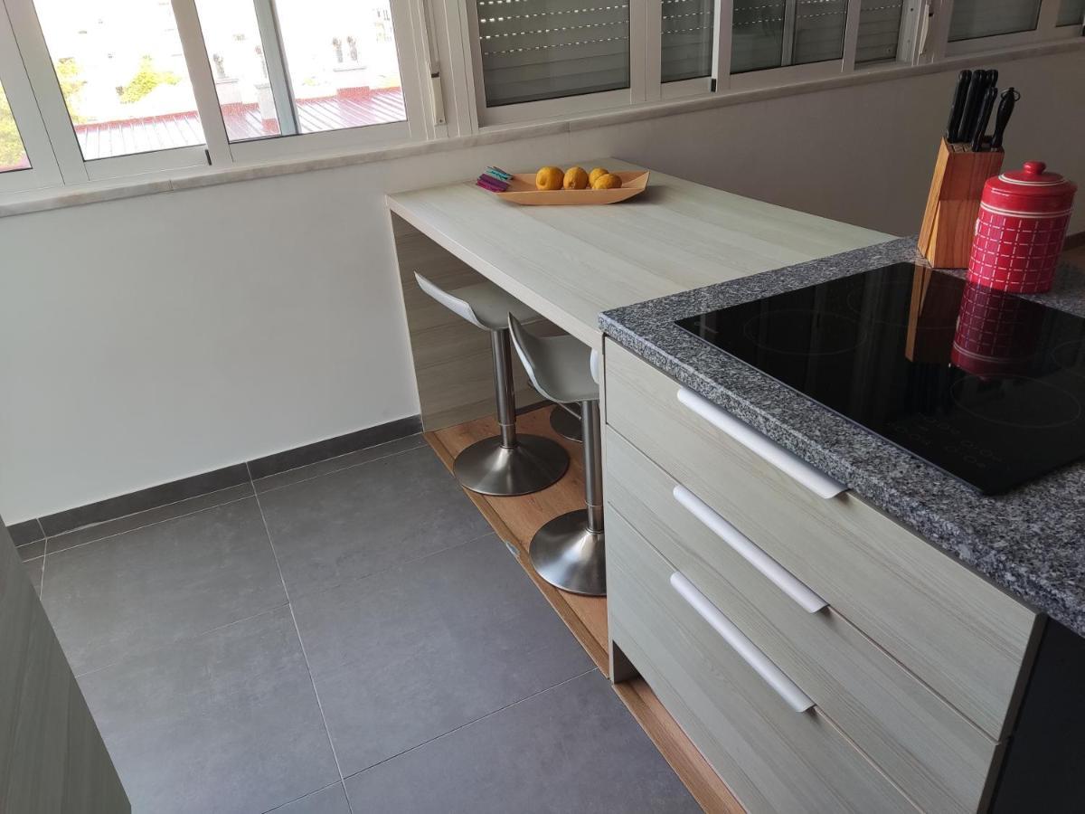 M&H Loft - Apartamento T2 Em Setúbal Buitenkant foto